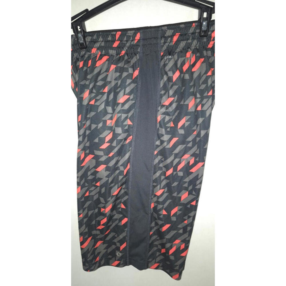 Boy's Xersion Basketball Shorts GYM Athletic - Size 18/20  XL - Knee Length